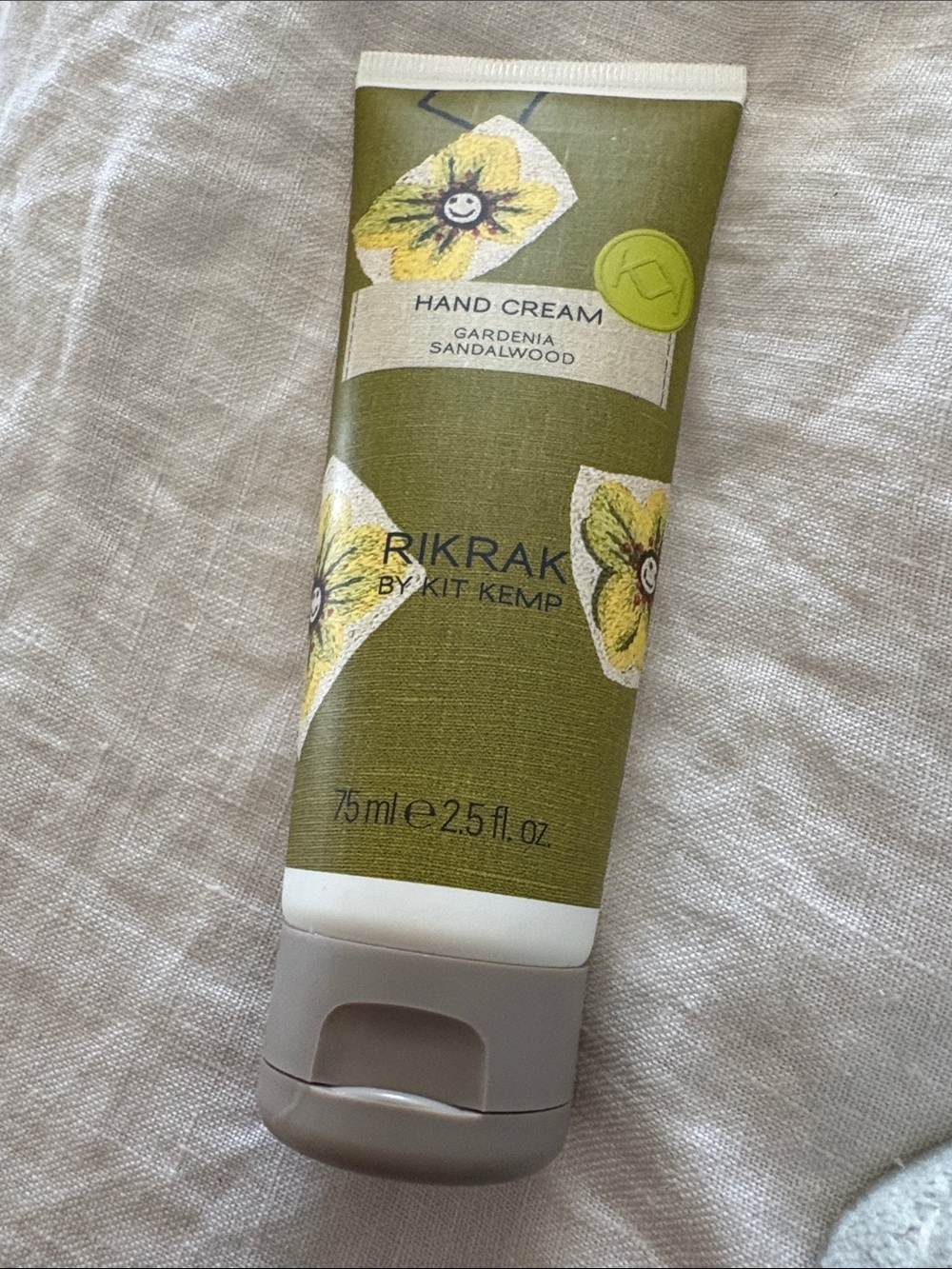 RIKRAK Hand Cream Gardenia Sandalwood - Green Floral Tube